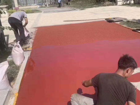 无锡 篮球场翻新的地面工